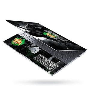 Zoro One Piece Black Laptop Skin - View 3